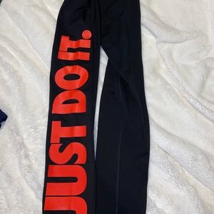 Nike leggings